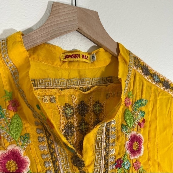 Johnny Was | Gold Embroidered Pintuck Blouse Small - Picture 2 of 8